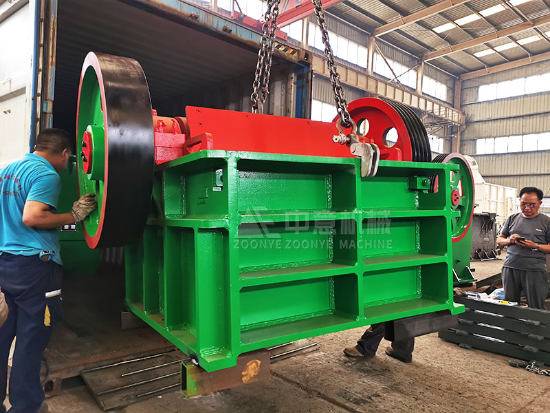 PEX250*1200顎式破碎機(jī)